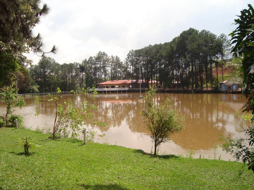 Hotel Fazenda Floresta Do Lago Socorro  Luaran gambar